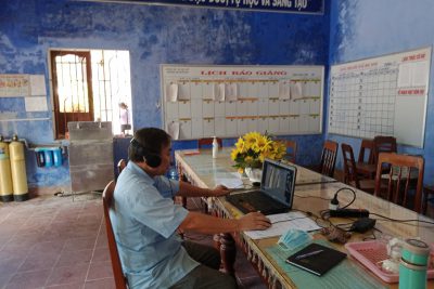 Buổi dạy – học trực tuyến đầu tiên
