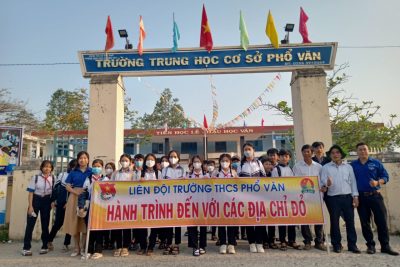 Ngày 10/03/2024 Liên Đội trường THCS Phổ Văn tổ chức cho học sinh đi tìm địa chỉ đỏ tại khu lưu niệm cố thủ tướng Phạm Văn Đồng và khu chứng tích Sơn Mỹ. Qua chuyến đi các em đã trang bị rất nhiều kiến thức bổ ích về truyền thống yêu nước của dân tộc ta.
